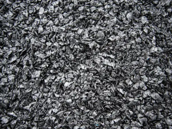 Titanium sponge raw materials