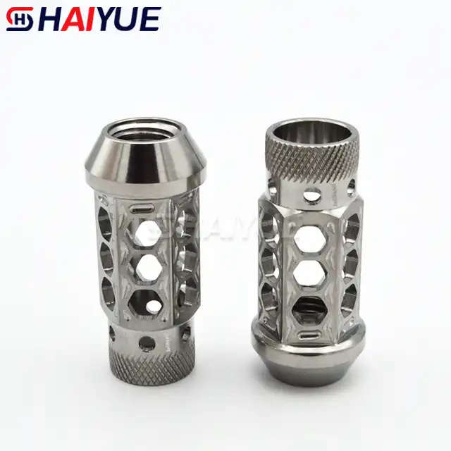Non-slip knurled hollow car wheel nut