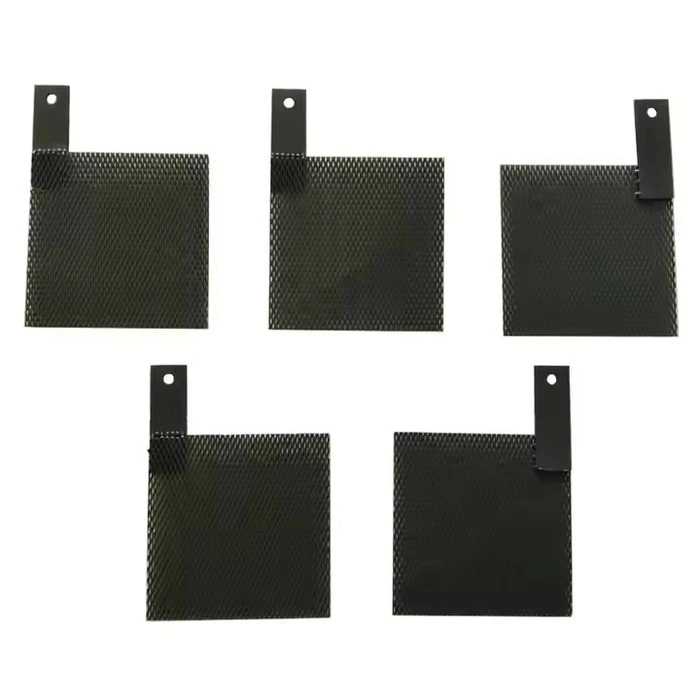 Titanium anodes for copper recovery from etching liquid